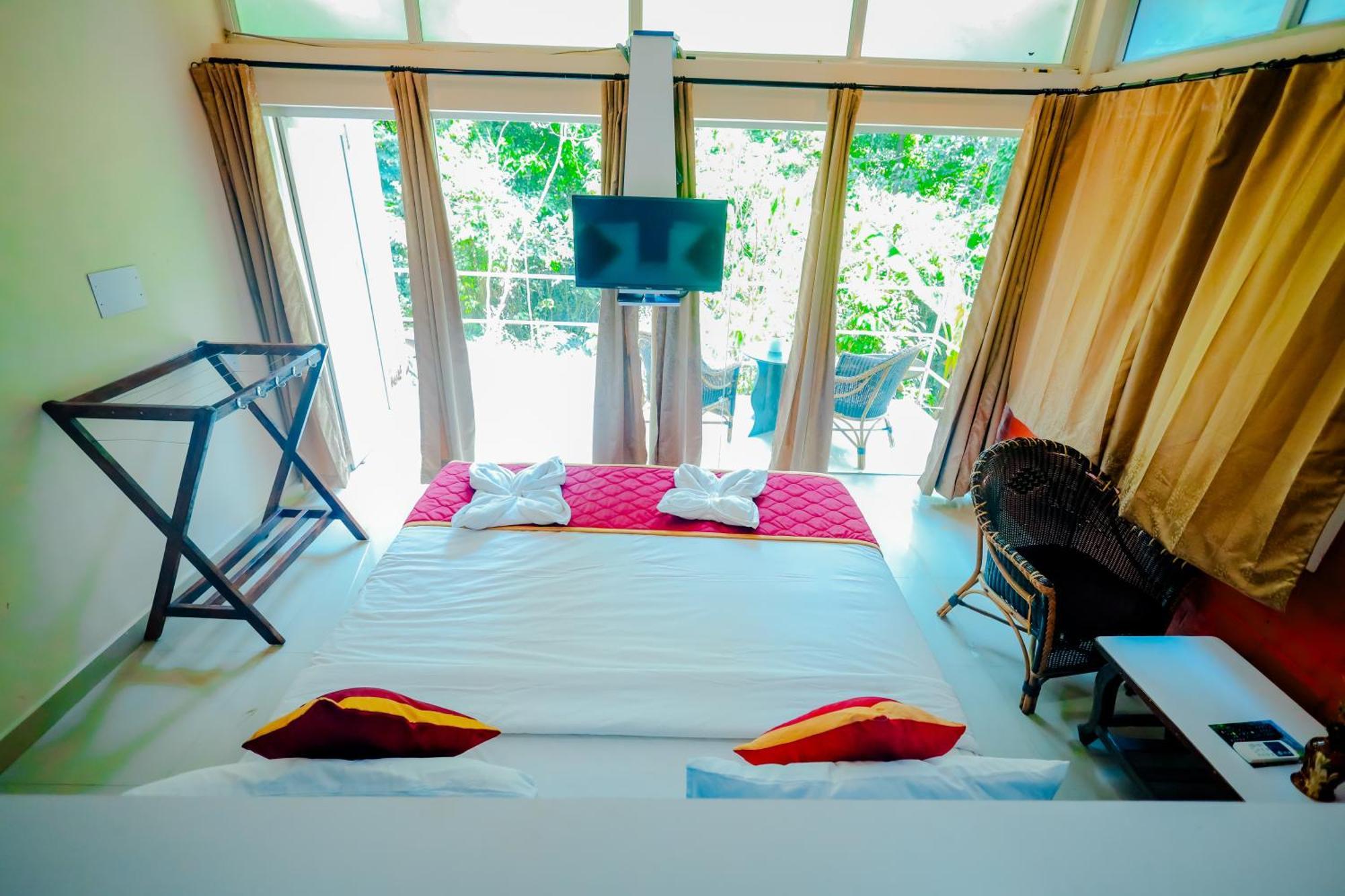 Mookanana Jungle Resort And Spa Hassan Ngoại thất bức ảnh